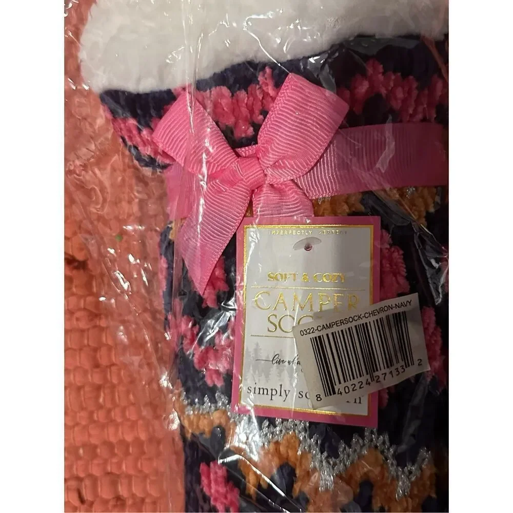 NEW With Tags Simply southern fuzzy camper socks brand NWT Women’s Cozy Fuzzy Sl